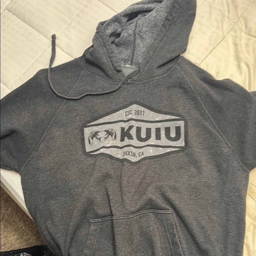 KUIU Men's Gray Hoodie Sweater